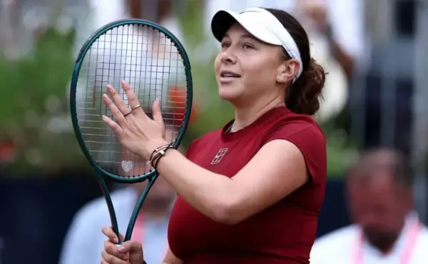 The Journey of Amanda Anisimova: Rising Tennis Star