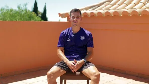 The Rise of Anis Mehmeti in Professional Football