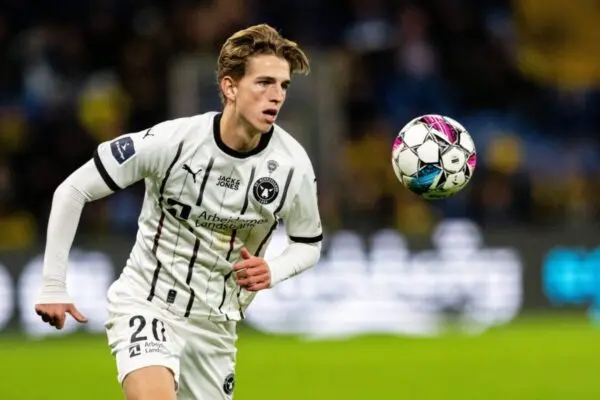 Bayern Face Off Against Union Saint-Gilloise in Thrilling Match