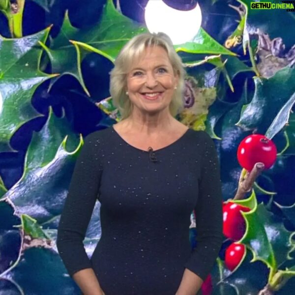 The Rise of Carol Kirkwood: BBC’s Beloved Weather Presenter
