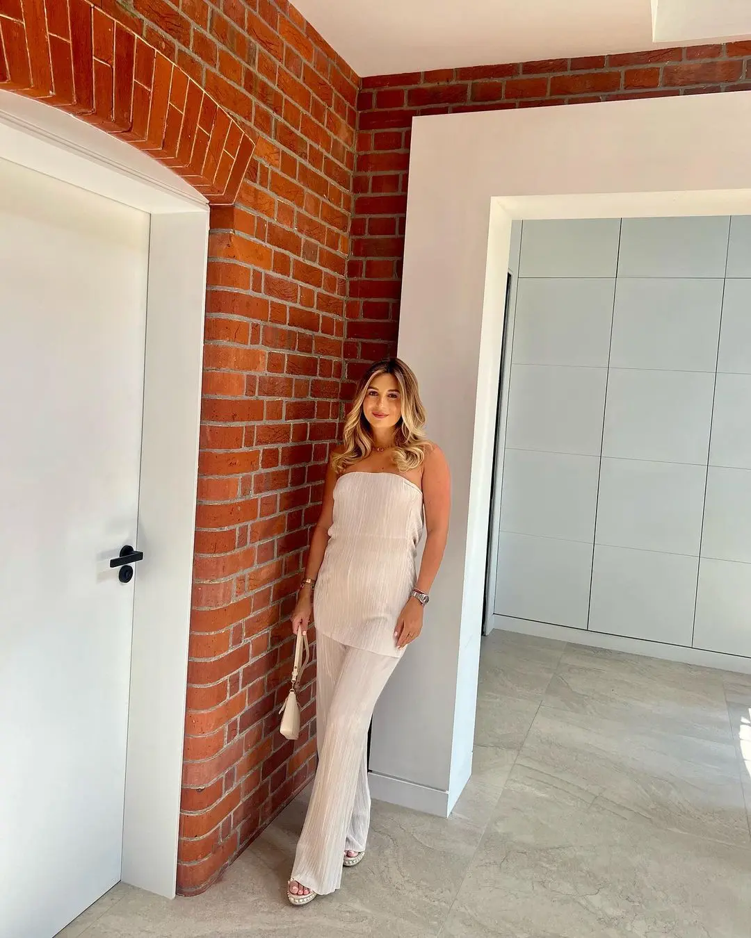 Dani Dyer: A Rising Star in the Entertainment Industry
