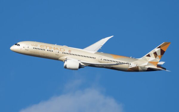 The Latest on Etihad Airways: Routes, Innovations, and Sustainability