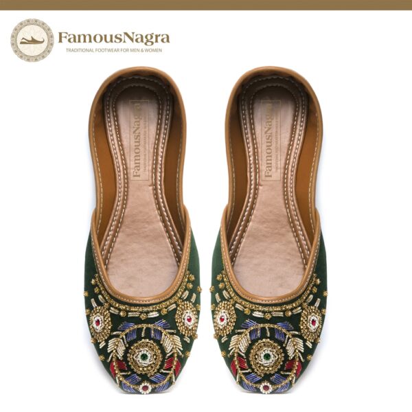 The Art and Benefits of Flower Arranging