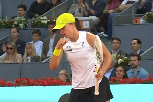Iga Świątek: Journey of a Rising Tennis Star
