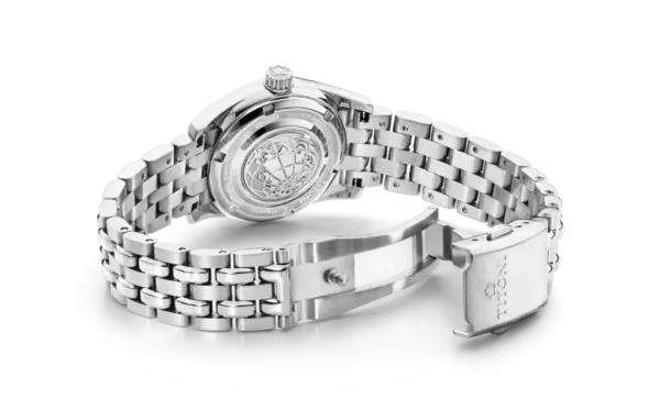 Merseyrail: Connecting Communities in Merseyside