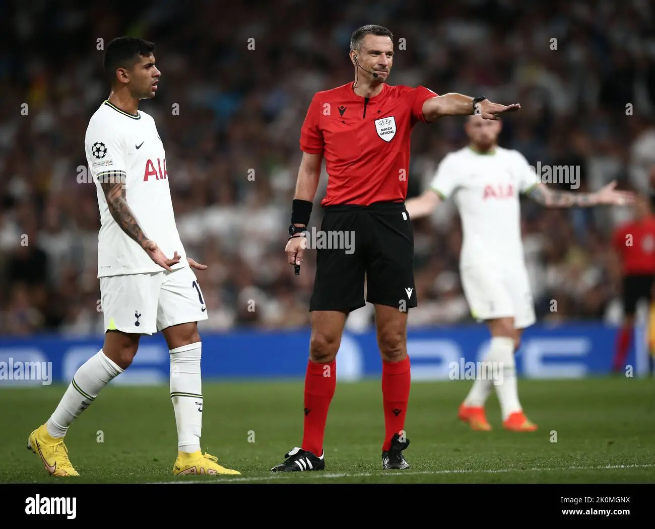 Slavko Vincic: A Prominent Figure in Football Officiating