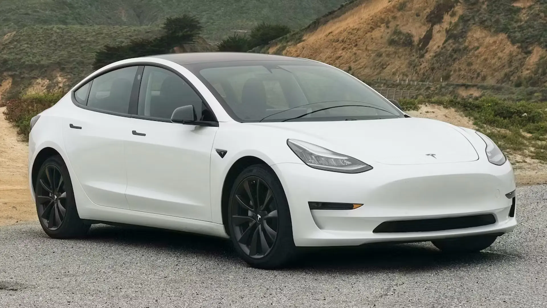 Tesla Model 3: Innovation in Electric Vehicles