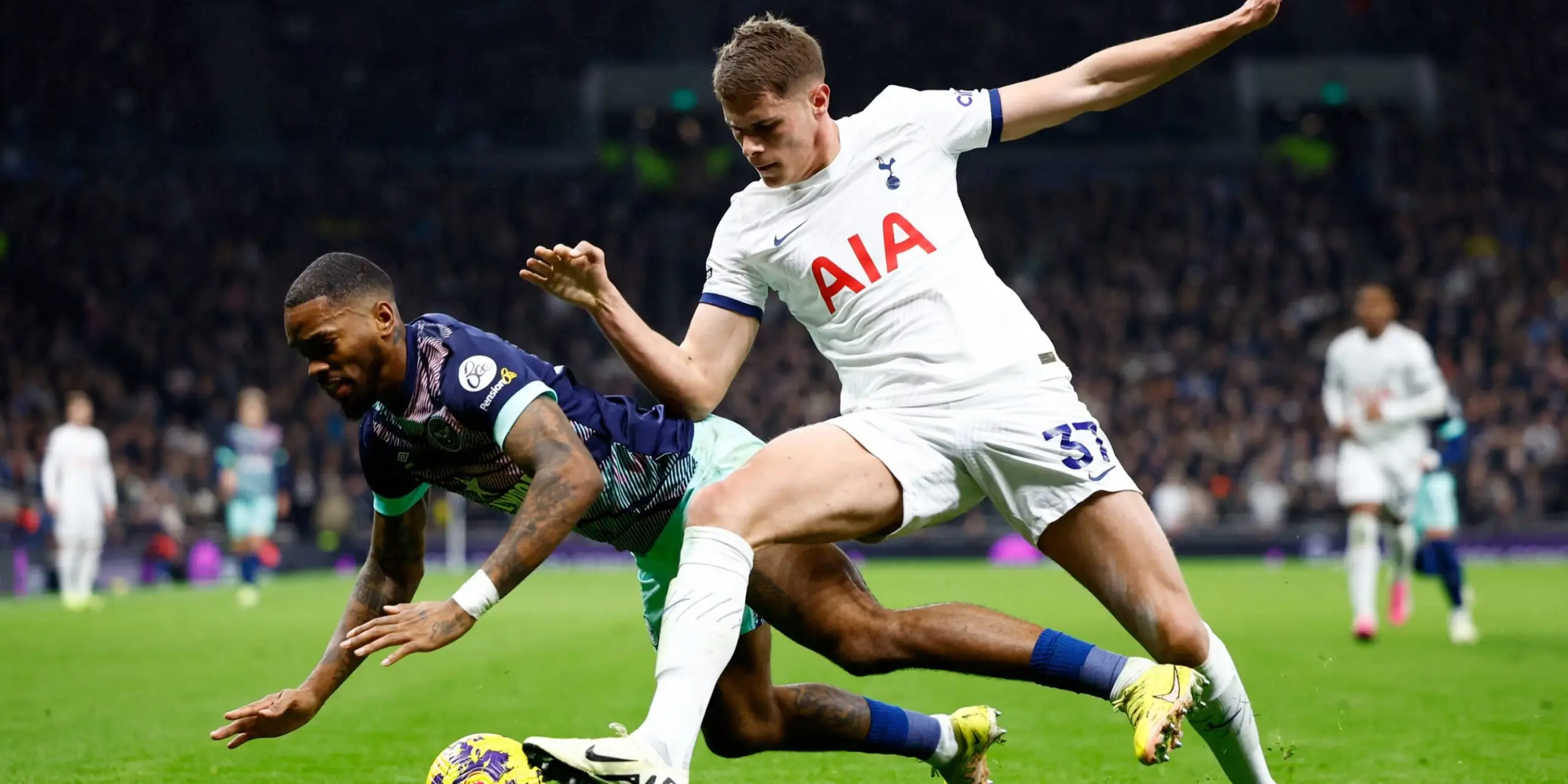 The Rise of Van de Ven: A Promising Talent in Dutch Football