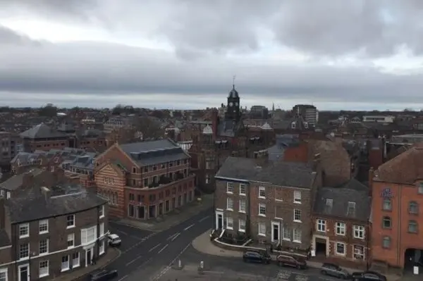 Current Weather Conditions and Forecast in Leeds