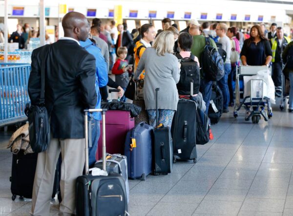 Understanding Airport Queues and Their Impact on Travel