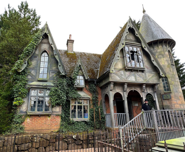 Understanding and Managing Alton Towers Anxiety