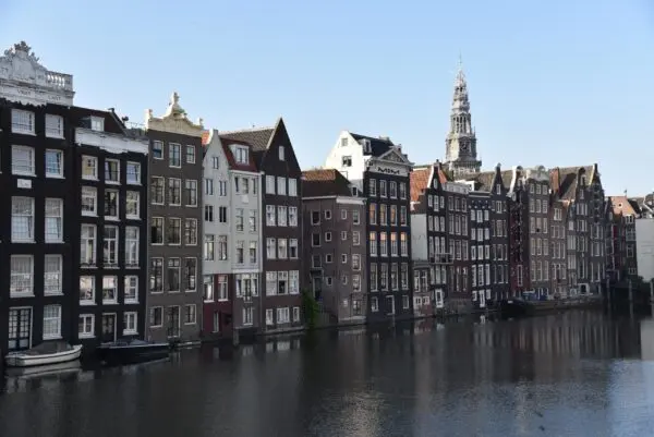 Your Guide to Amsterdam Flights: Latest News and Tips