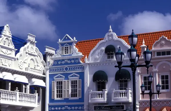 Exploring Aruba: A Caribbean Gem Awaits