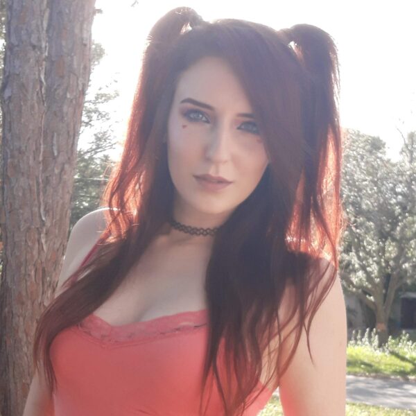 The Life and Career of Danny DeVito: A Hollywood Icon