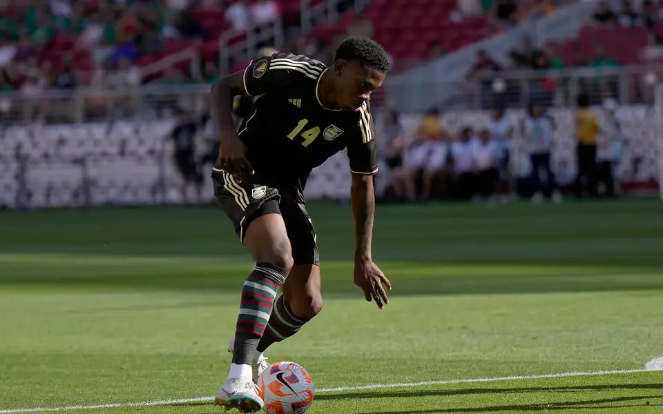 DuJuan Richards: A Promising Talent in Football