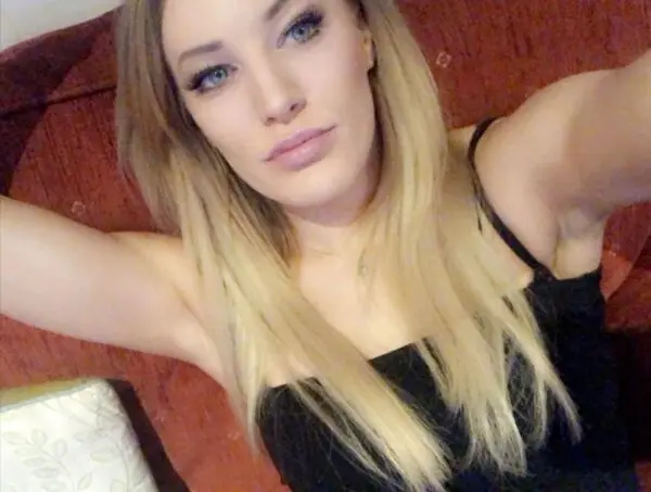 The Journey of Elise Christie: Triumphs and Challenges