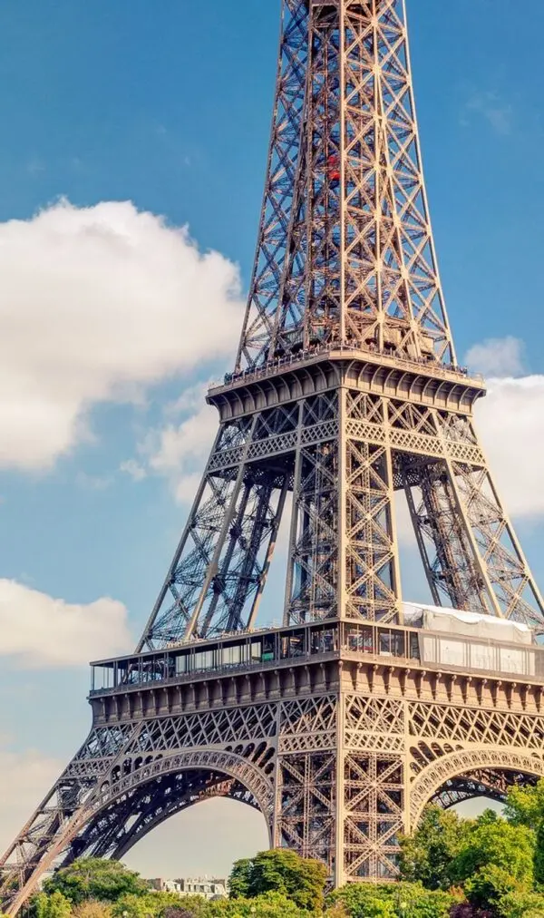 Everything You Need to Know About Flights to Paris