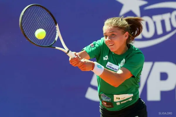 Maja Chwalińska: The Bright Future of Polish Tennis