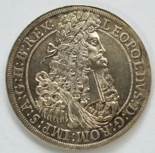 Exploring Menoncello: The Refreshing Italian Lemon Liqueur