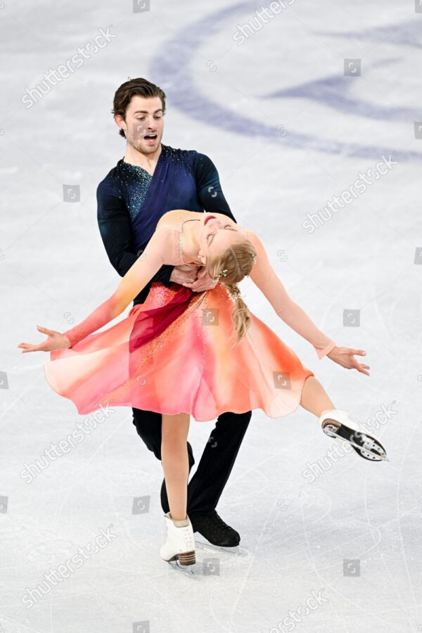 Exploring the Impact of Phebe Bekker in the Arts Scene