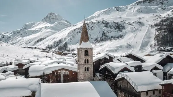 Val d’Isère: The Ultimate Ski Experience in the Alps