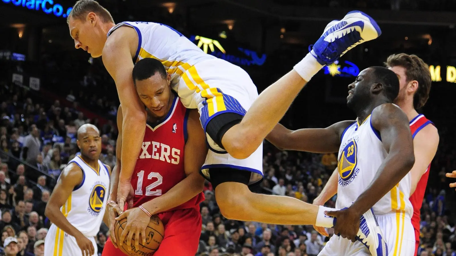 Warriors vs 76ers: A Key Matchup in the NBA Season