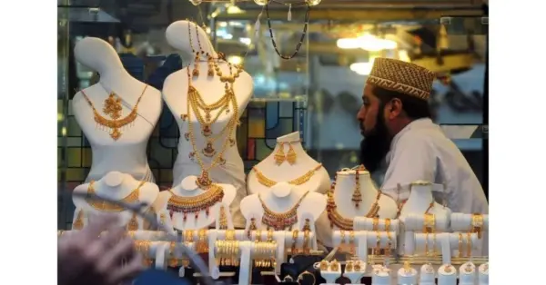 1 Tola Gold Price in Pakistan Today 2026