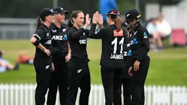 Amelia Kerr Shines in ODI Against Zimbabwe