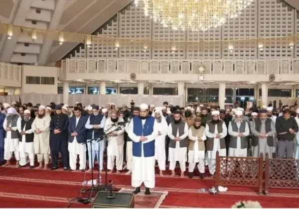 Bisp: Senator Rubina Khalid Addresses Public Concerns at BISP Headquarters