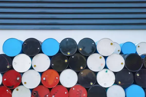 Crude Oil Price Surges to $90 Per Barrel