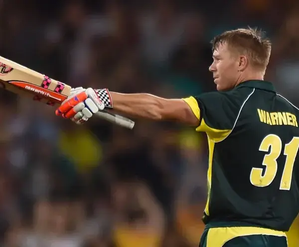 David Warner Leads Karachi Kings in HBL PSL 11
