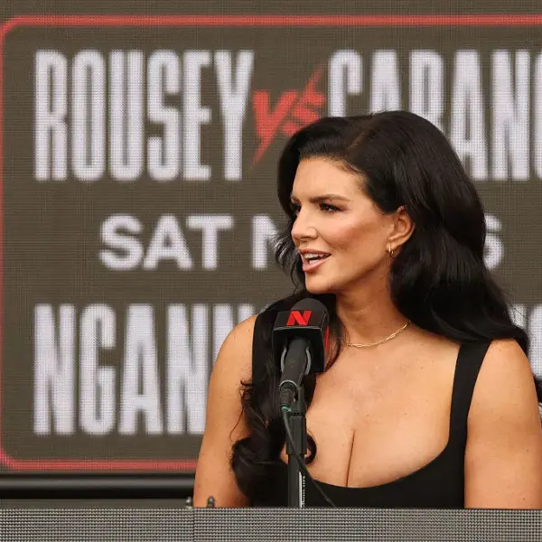 Gina Carano vs Ronda Rousey: A Historic MMA Showdown