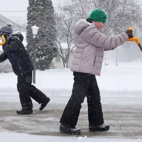 Heavy Snow Warning Issued Across the United States