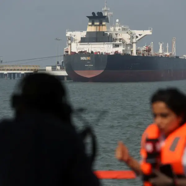 India Lockdown Rumors Addressed by Government Officials