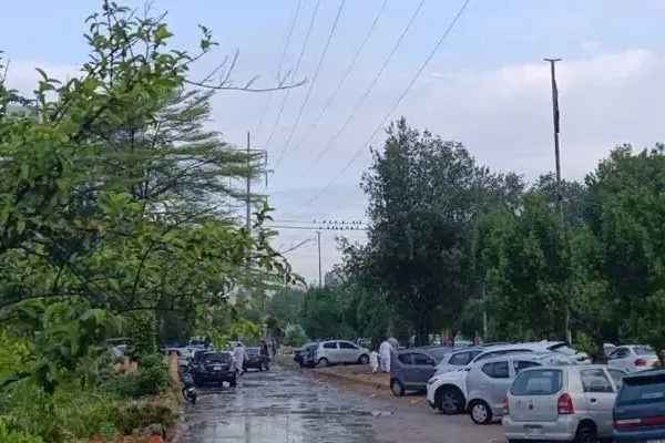Karachi Weather Forecast: Clear Skies Today, Rain Expected Soon