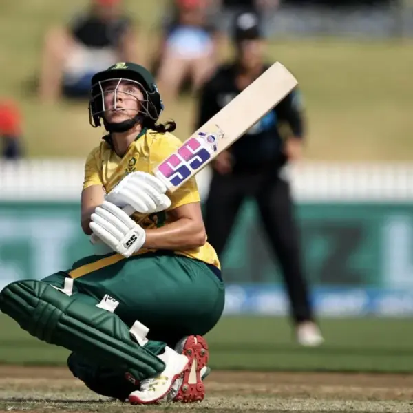 Laura Wolvaardt Leads South Africa to Victory Over New Zealand