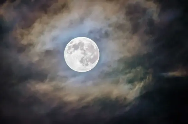 Laylatul qadr: Understanding : A Night of Power and Reflection