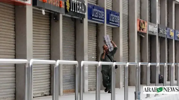 Lockdown Measures Under Consideration in Pakistan