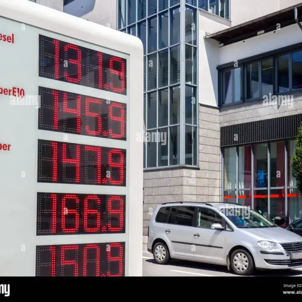 Petrol Prices Surge in Pakistan Amid Global Market Pressures