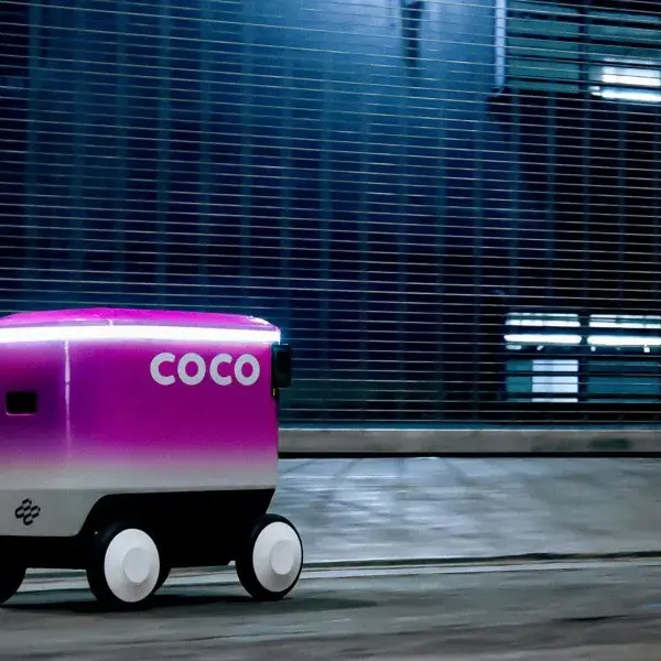 Pizza: Innovative  Offerings and Delivery Robots Transform Budapest’s Culinary Scene