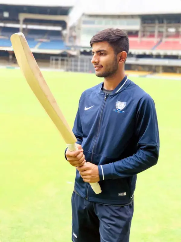 Salil Arora Makes IPL Debut for Sunrisers Hyderabad