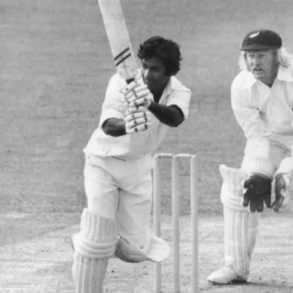 Sunil Gavaskar Criticizes Sunrisers Leeds for Signing Abrar Ahmed