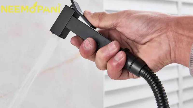 Usman Wazeer Trains Hania Aamir for Boxing Debut