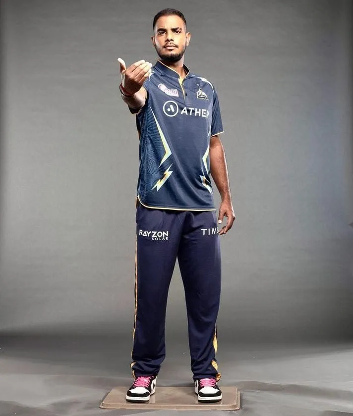 yash dayal — PK news