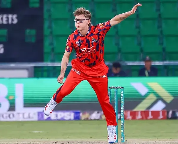 Adam Zampa Delivers Match-Winning Performance for Karachi Kings