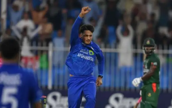 Allah Ghazanfar Shines in IPL 2026 with Two Wickets