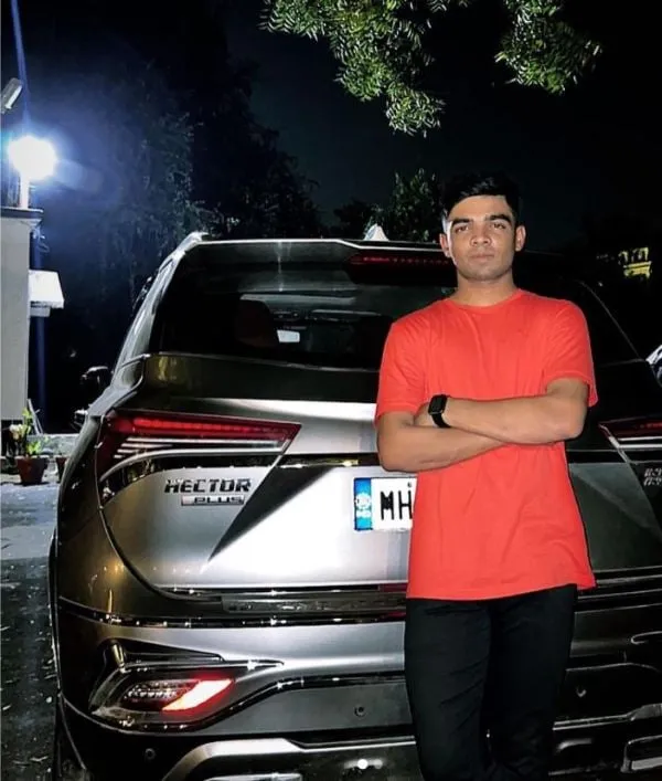 Danish Malewar Makes IPL Debut Against Gujarat Titans