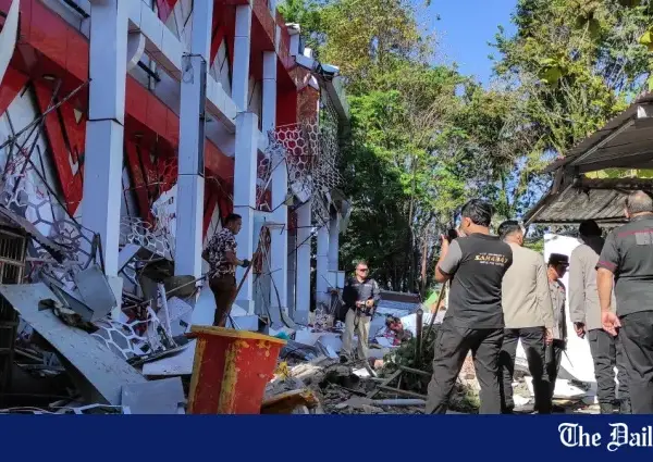 Indonesia Earthquake Tsunami Warning