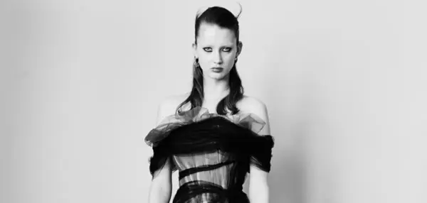 Steve Smith: A Designer Who Transforms Illustrations into Fashion