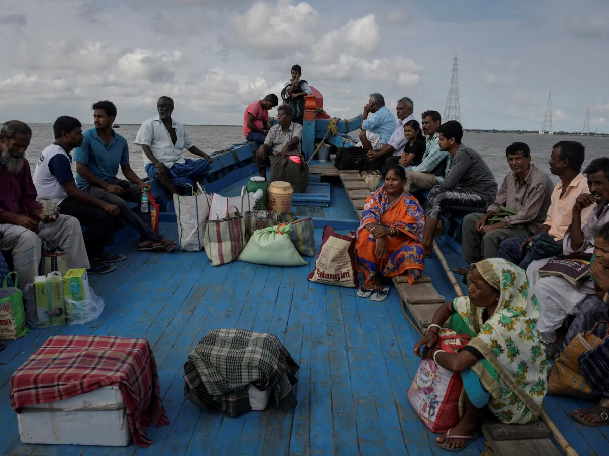 bangladesh–india border — PK news